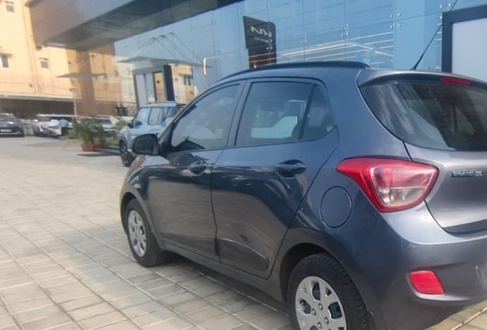 Hyundai Grand I10(2013-2017) Sportz 1.2 Kappa Vtvt